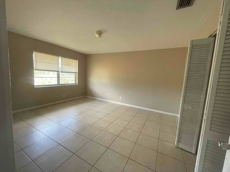 Apartment for rent at 1570 E Breezy Lane #A, West Palm Beach, FL 33417