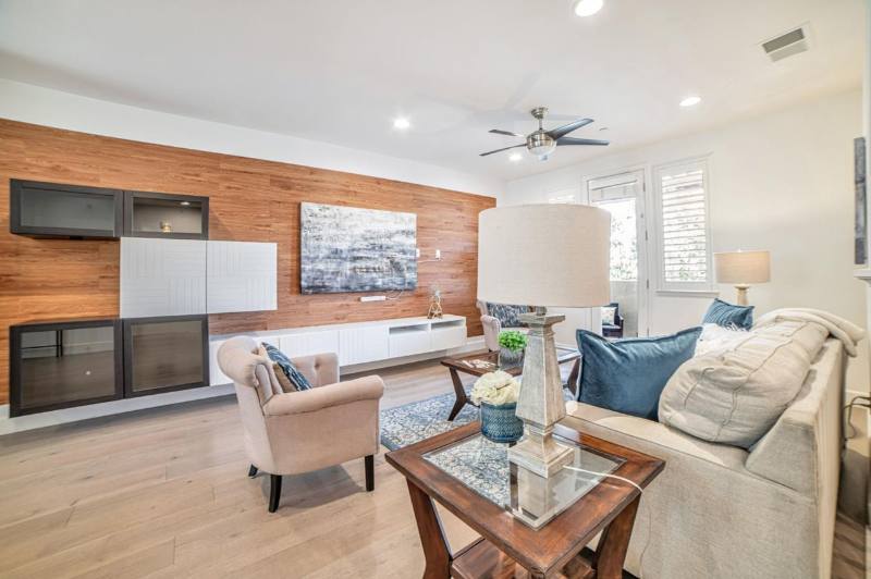 5368 Campus Dr, Dublin, CA 94568