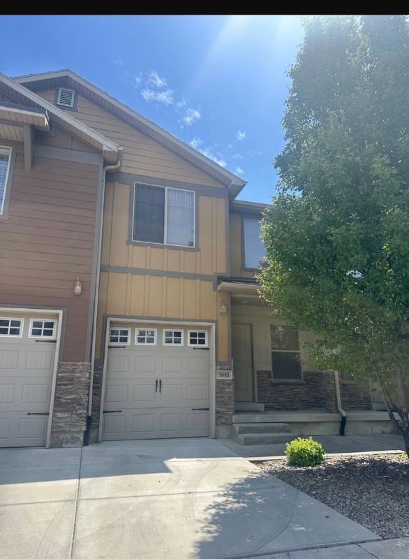 Townhouse for rent at 3881 Sage Luigi Court, South Jordan, UT 84009