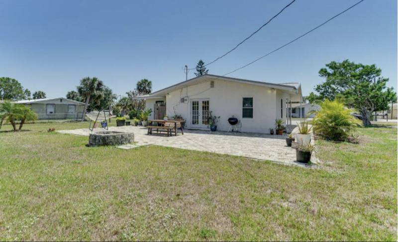 House for rent at 856 E 3rd St, Englewood, FL 34223
