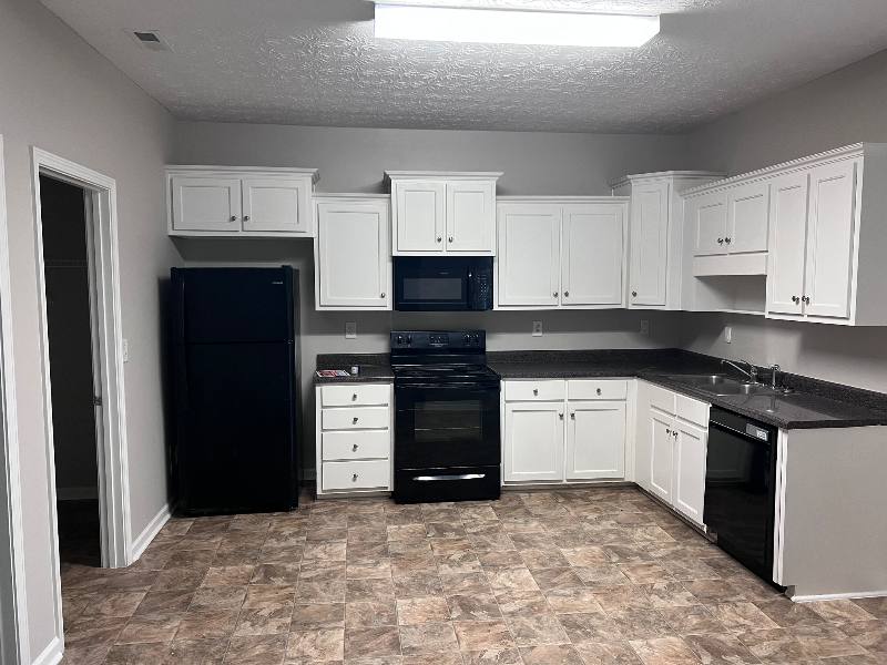 Townhouse for rent at 144 Colony Park Lane, Locust Grove, GA 30248