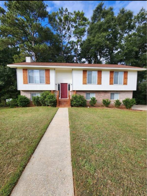 House for rent at 402 Janice St, Enterprise, AL 36330