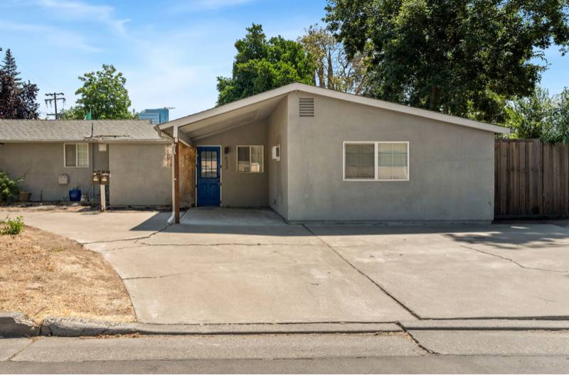 House for rent at 633 F St, West Sacramento, CA 95605
