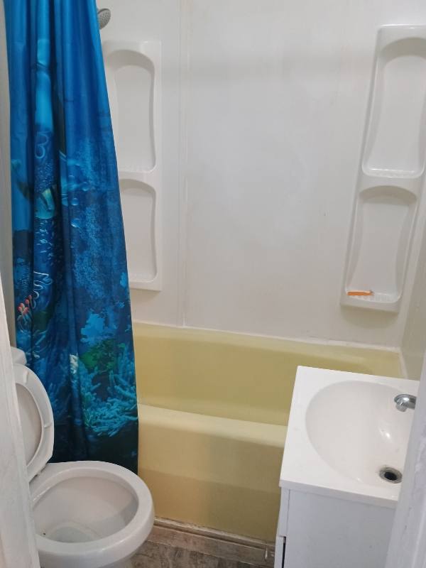 Apartment for rent at 9 Nutt Ave #3, Uniontown, PA 15401