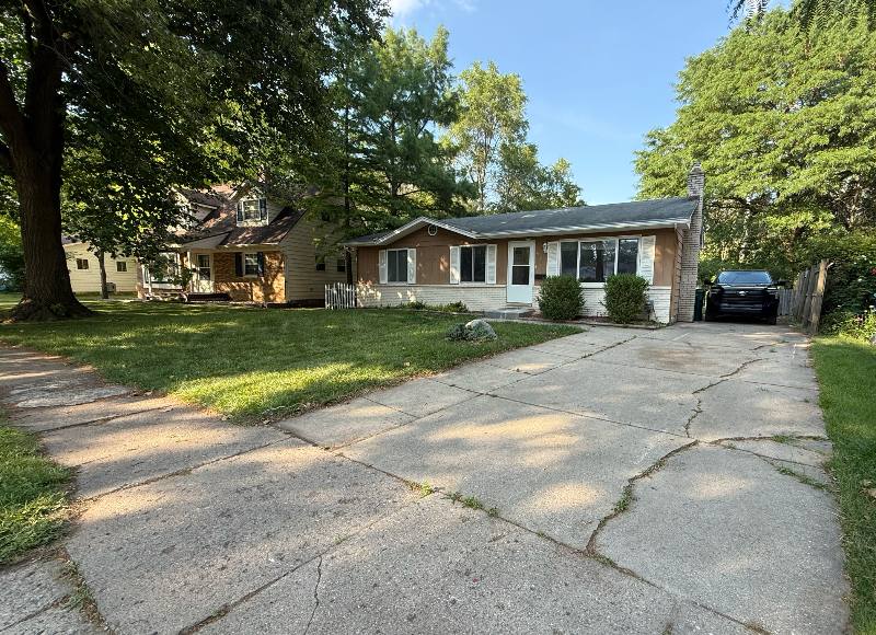 House for rent at 3715 Stratford Ave, Lansing, MI 48911