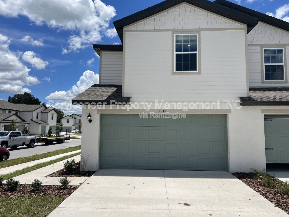 House for rent at 5310 Companion Lane, Tampa, FL 33619