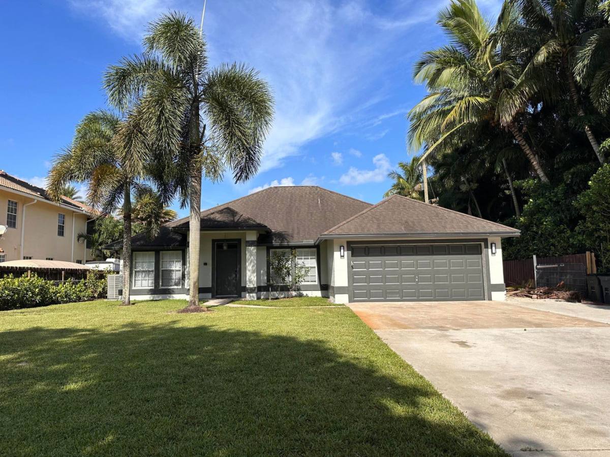 House for rent at 5416 2nd St, Lake Worth, FL 33463