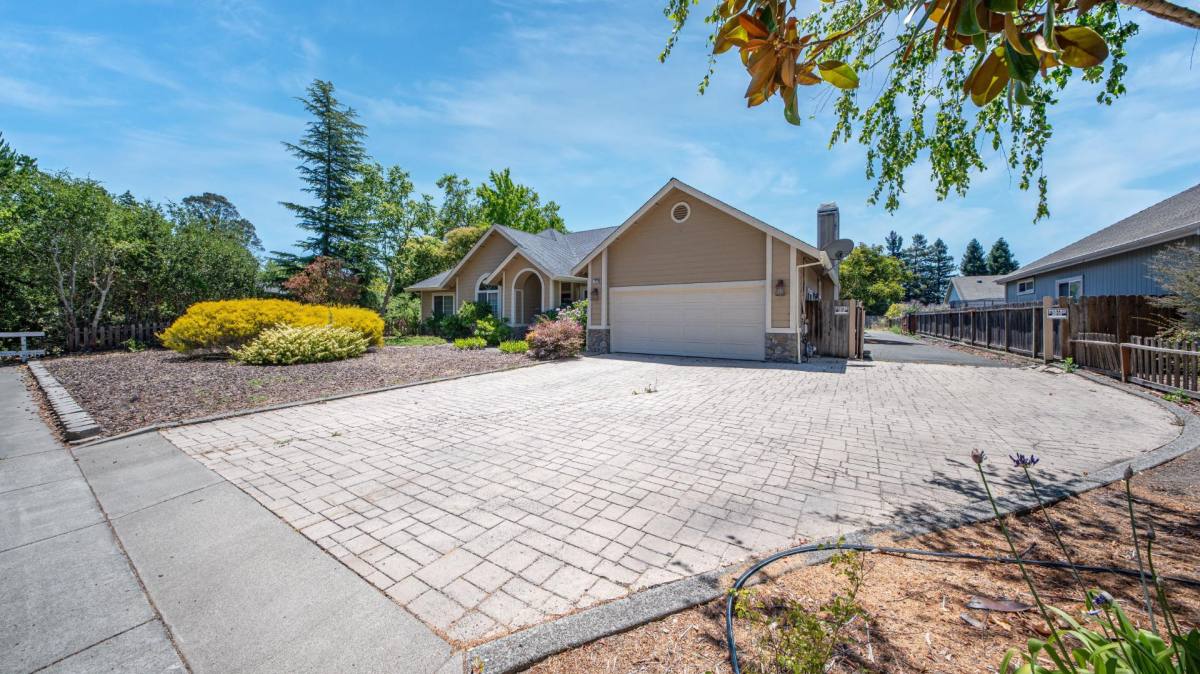 House for rent at 2236 Marsh Rd #954, Santa Rosa, CA 95403