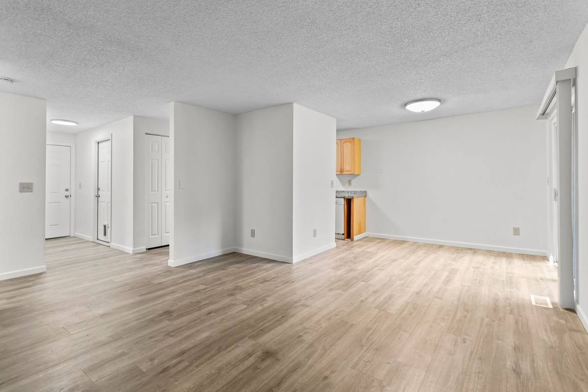 Apartment for rent at 19576 SW 68th Ave, Tualatin, OR 97062