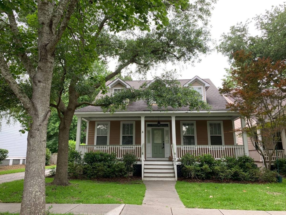 House for rent at 1071 Barfield St, Charleston, SC 29492
