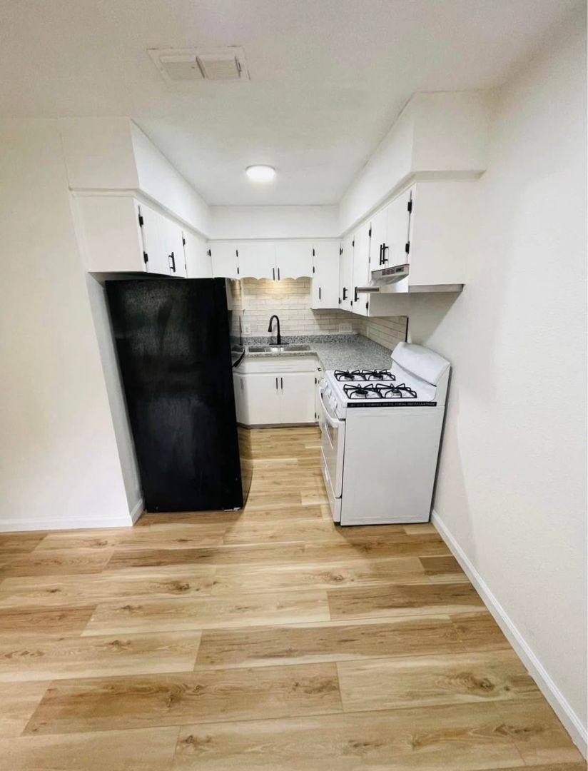 Apartment for rent at 412 N 4th St, Benton, AR 72015