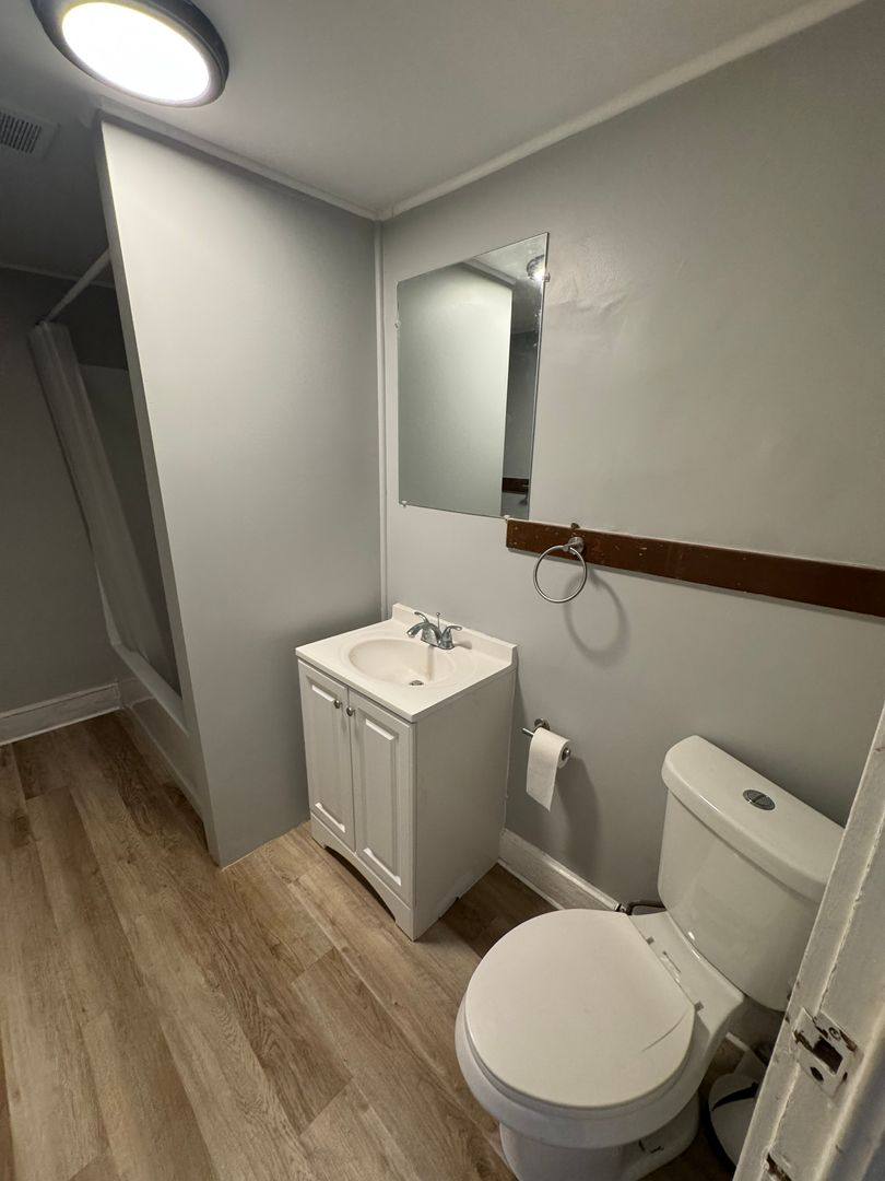 Apartment for rent at 61 Hill St, West Springfield, MA 01089