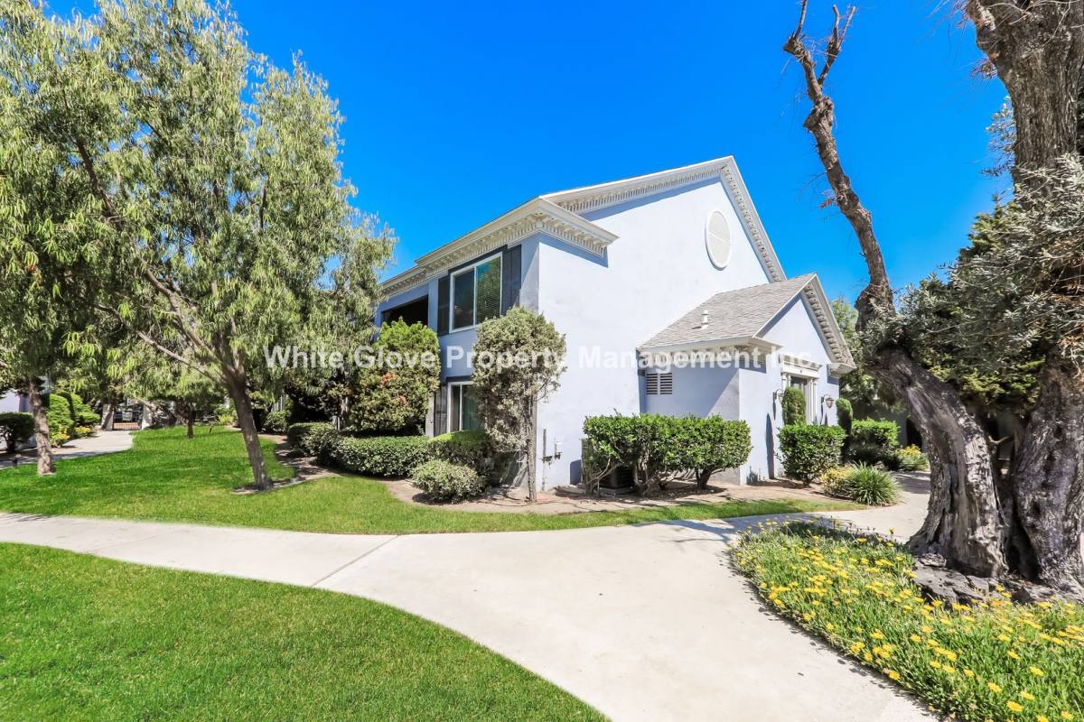 Townhouse for rent at 1600 S Pomona Ave #C7, Fullerton, CA 92832