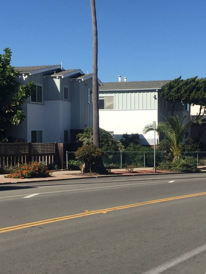 Apartment for rent at 4953-4955 W Point Loma Blvd, San Diego, CA 92107