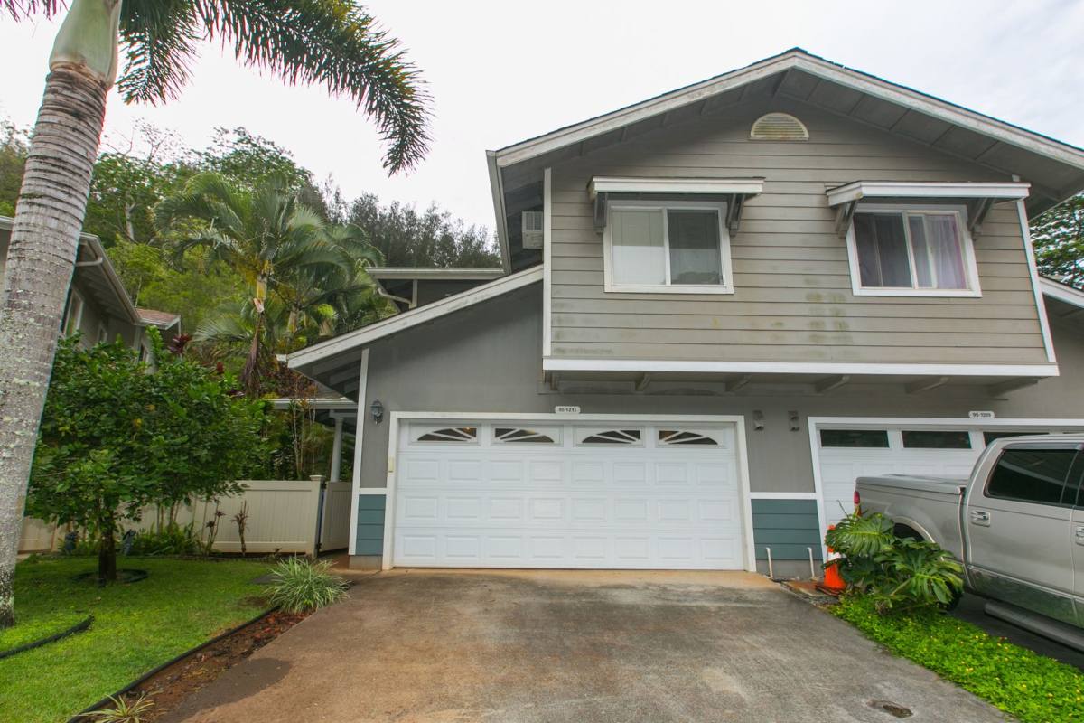 House for rent at 95-1211 Wikao St, Mililani, HI 96789