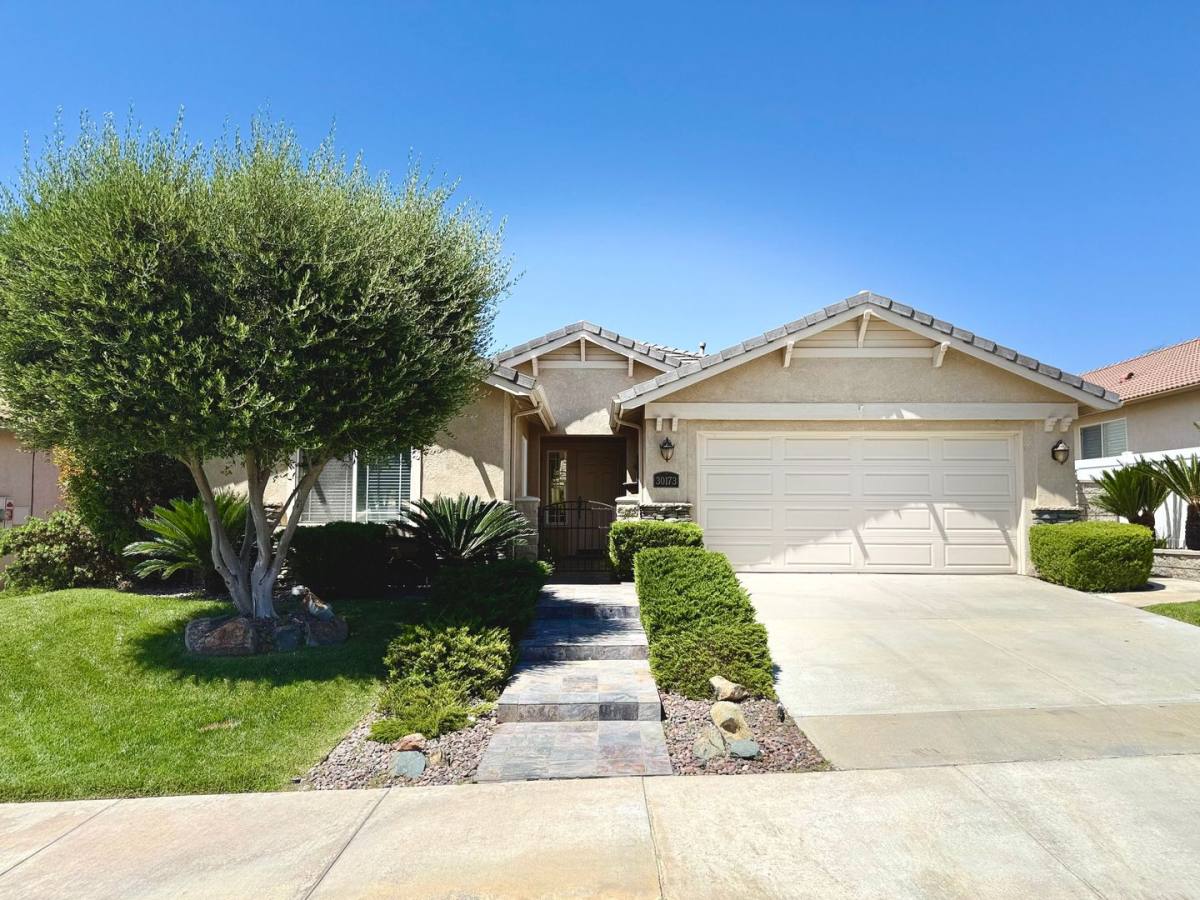 House for rent at 30173 Chateau Cuvaison, Murrieta, CA 92563