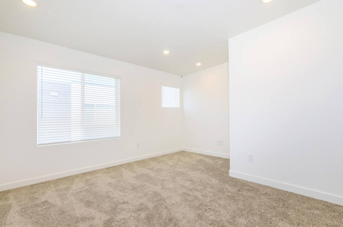 Townhouse for rent at 566 S Redwood Rd, Salt Lake City, UT 84104