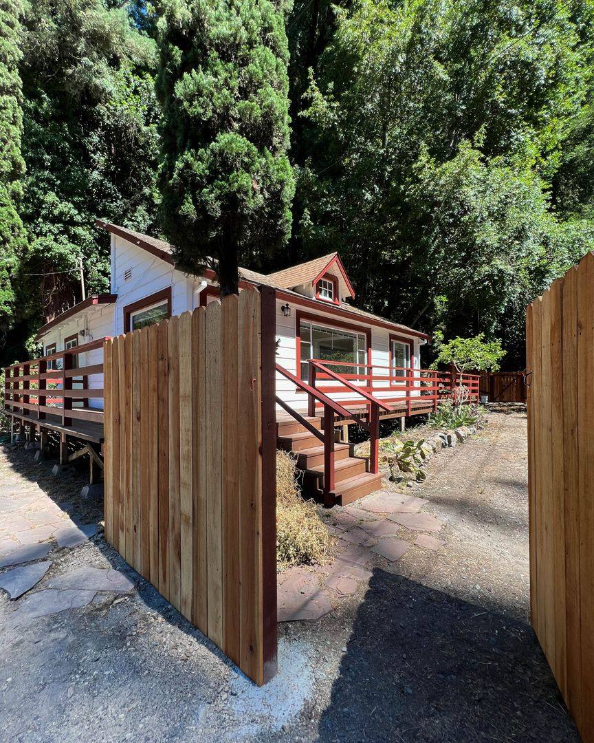 Apartment for rent at 14860 River Rd, Guerneville, CA 95446