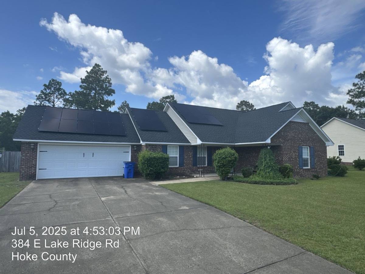 House for rent at 384 E Lake Ridge Rd, Raeford, NC 28376