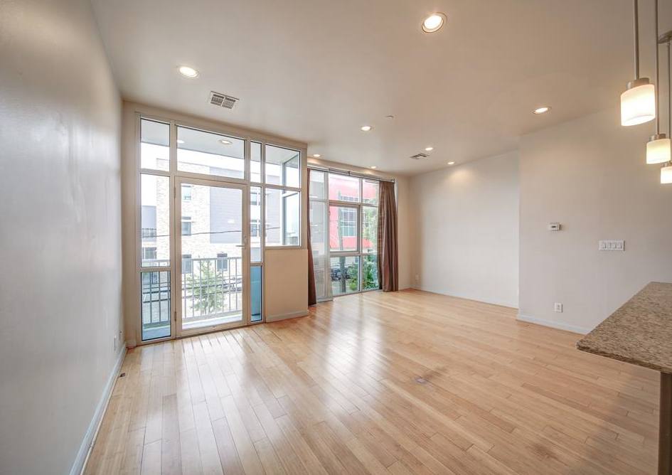 Apartment for rent at 1406 Columbus, Houston, TX 77019
