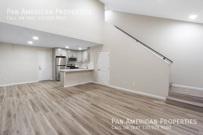 Apartment for rent at 2512-2518 England St, Huntington Beach, CA 92648