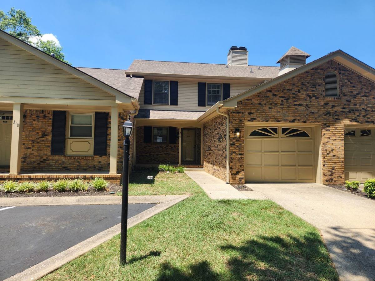 Condo for rent at 319 Kingswood Court, Clarksville, TN 37043