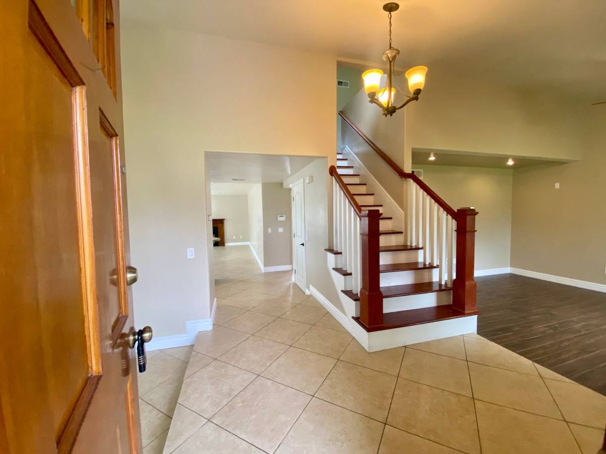 House for rent at 3630 Olds Rd, Oxnard, CA 93033