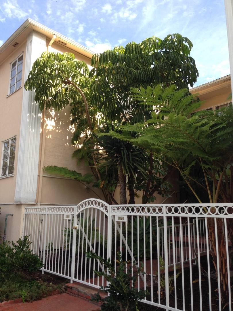 Apartment for rent at 1860 - 1890 N Alexandria Ave, Los Angeles, CA 90027