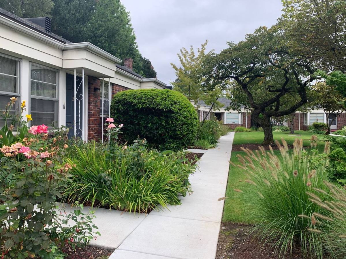 Apartment for rent at 610 SE Cesar E Chavez Blvd, Portland, OR 97214