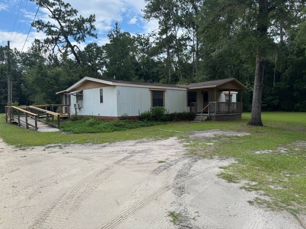 House for rent at 60 Aaron Strickland Rd, Crawfordville, FL 32327