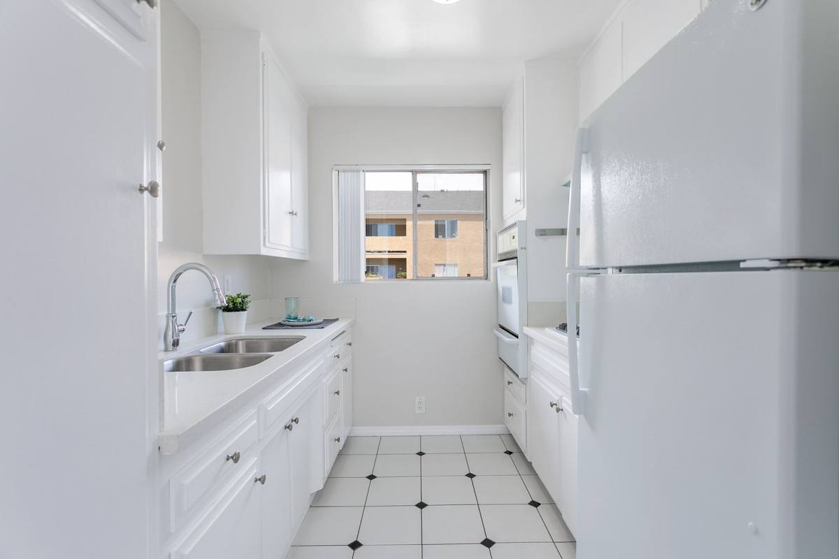 Apartment for rent at 1070 Stanley Ave, Long Beach, CA 90804