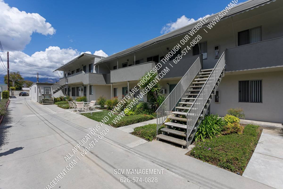 Apartment for rent at 209 - 215 E Live Oak St, San Gabriel, CA 91776