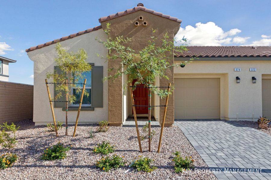 House for rent at 374 Larksong Ave, Henderson, NV 89011