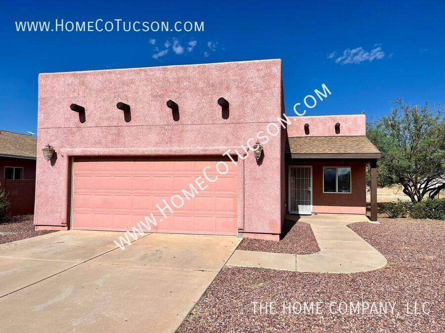 House for rent at 10076 S Honeysuckle Dr, Hereford, AZ 85615