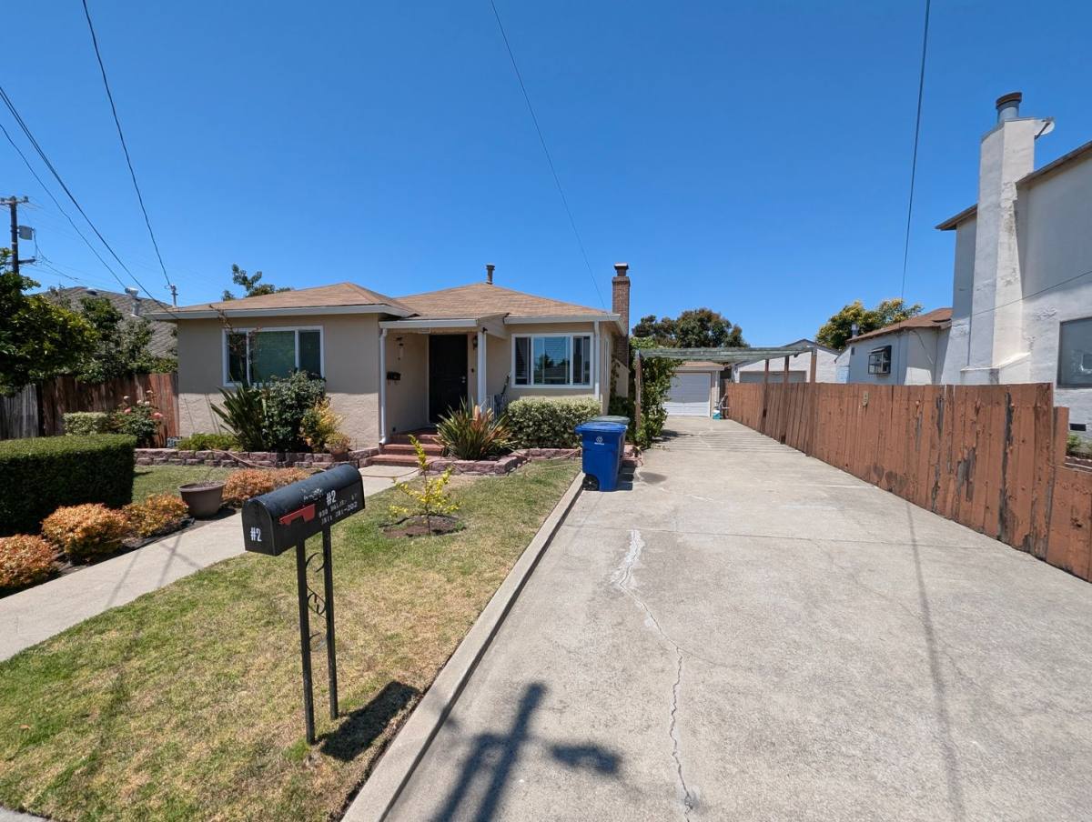 Apartment for rent at 930 Dolores Ave, San Leandro, CA 94577