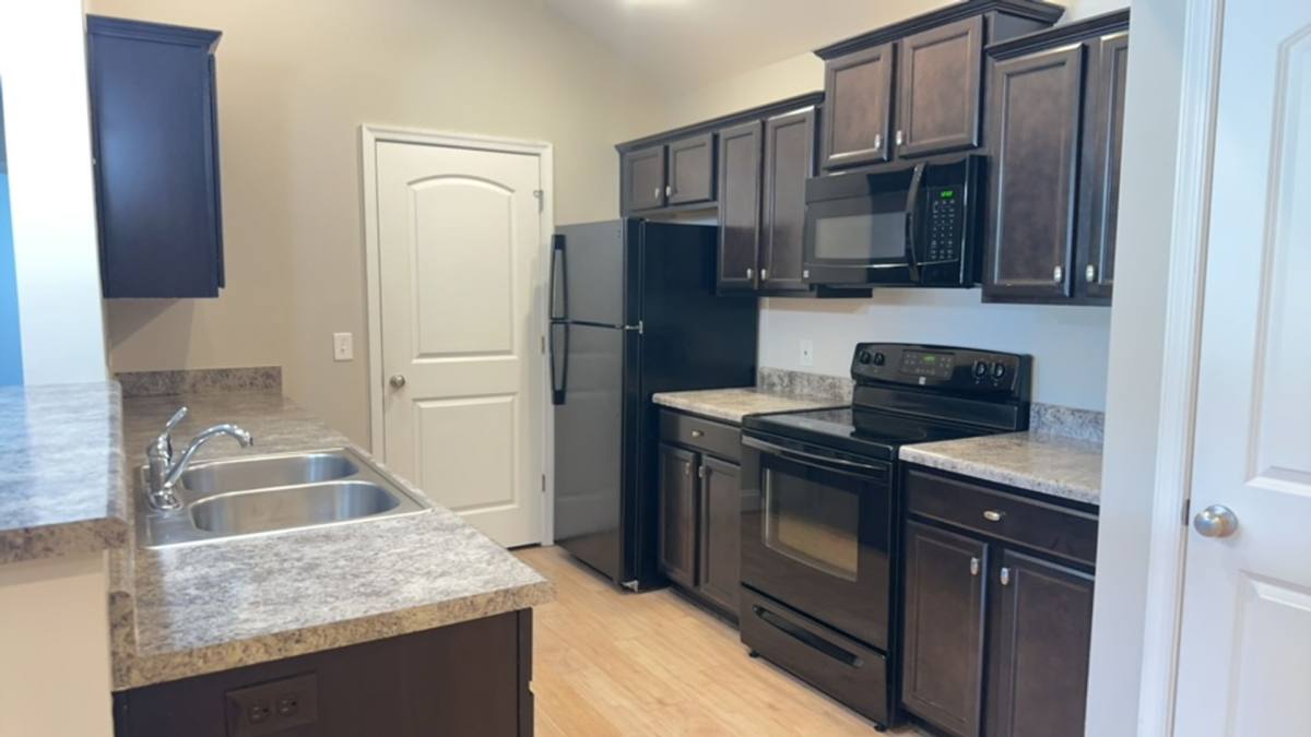 Townhouse for rent at 1061 Spring Creek Dr, Forest, VA 24551