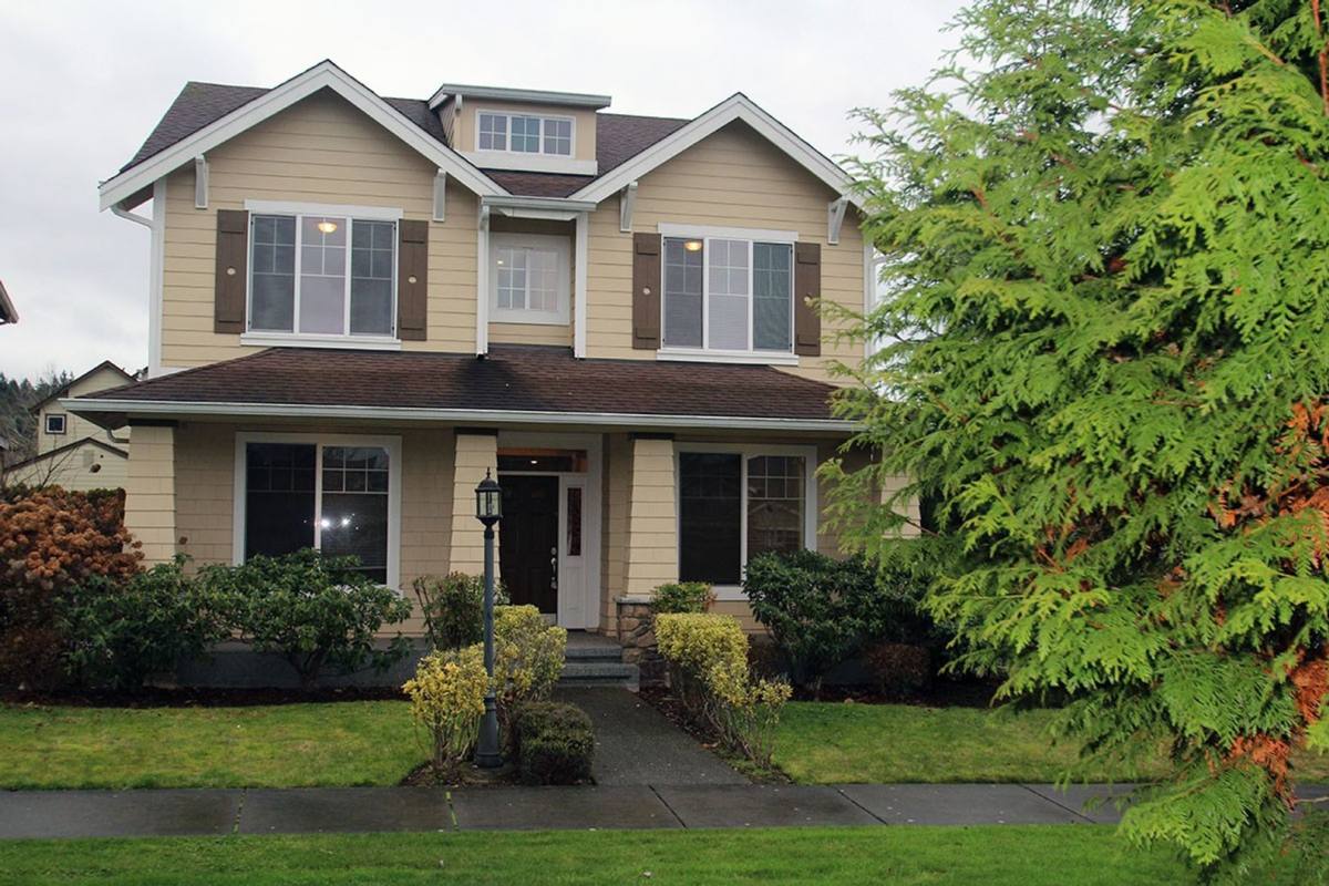House for rent at 19212 NE 67th Way, Redmond, WA 98052