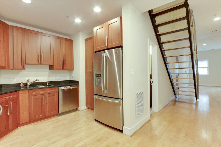 Condo for rent at 936 N St NW #4, Washington, DC 20001