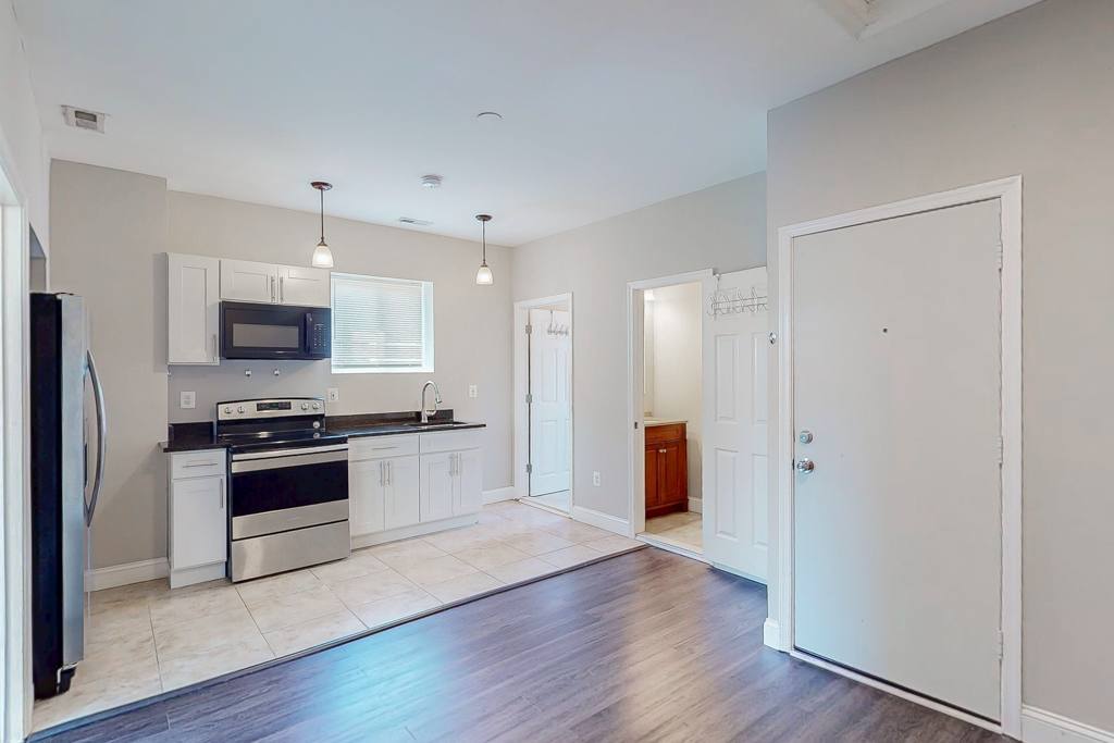 Apartment for rent at 2206 Charles St #6, Baltimore, MD 21218
