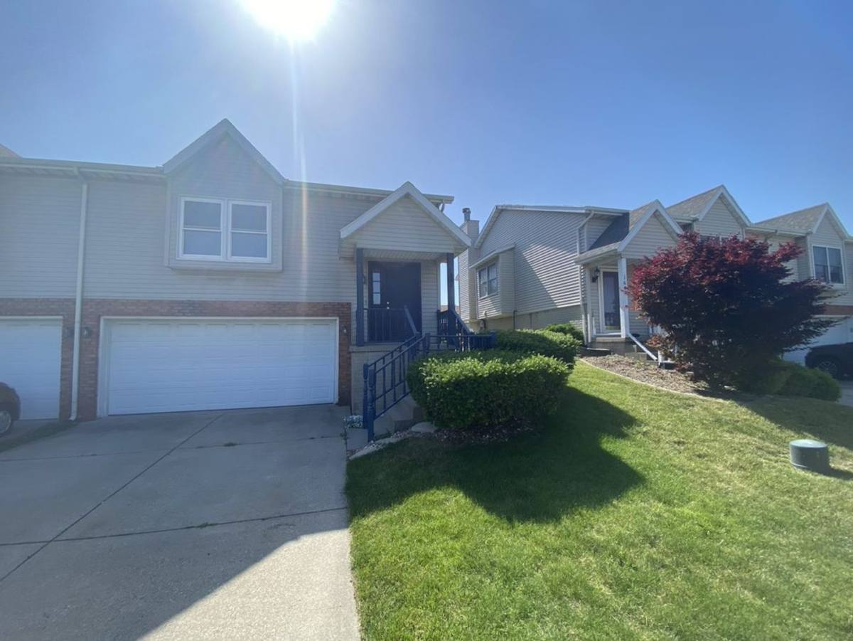House for rent at 1606 Cottage, Bloomington, IL 61701