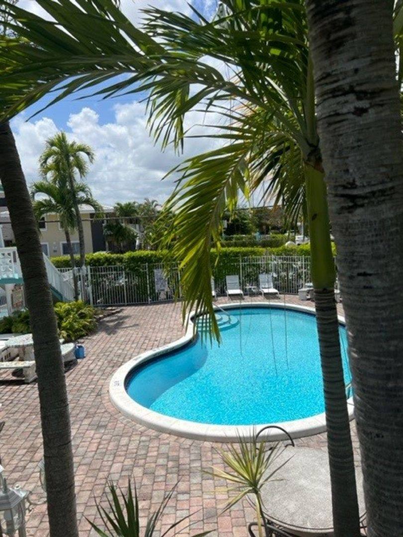 Apartment for rent at 840 NE 17th Terrace, Fort Lauderdale, FL 33304