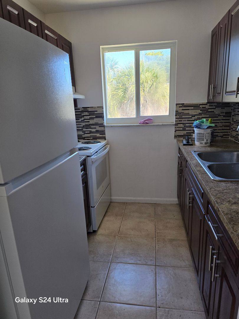 Apartment for rent at 2861 S Seacrest Blvd, Boynton Beach, FL 33435
