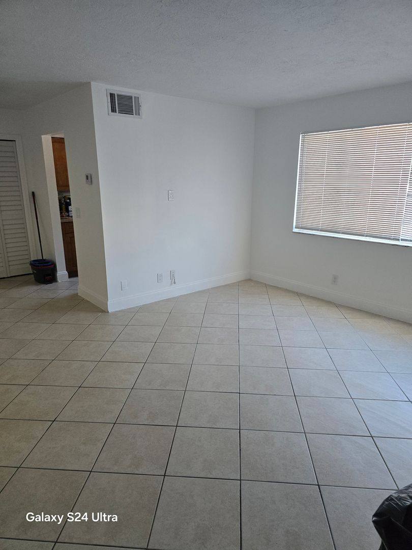 Apartment for rent at 2861 S Seacrest Blvd, Boynton Beach, FL 33435