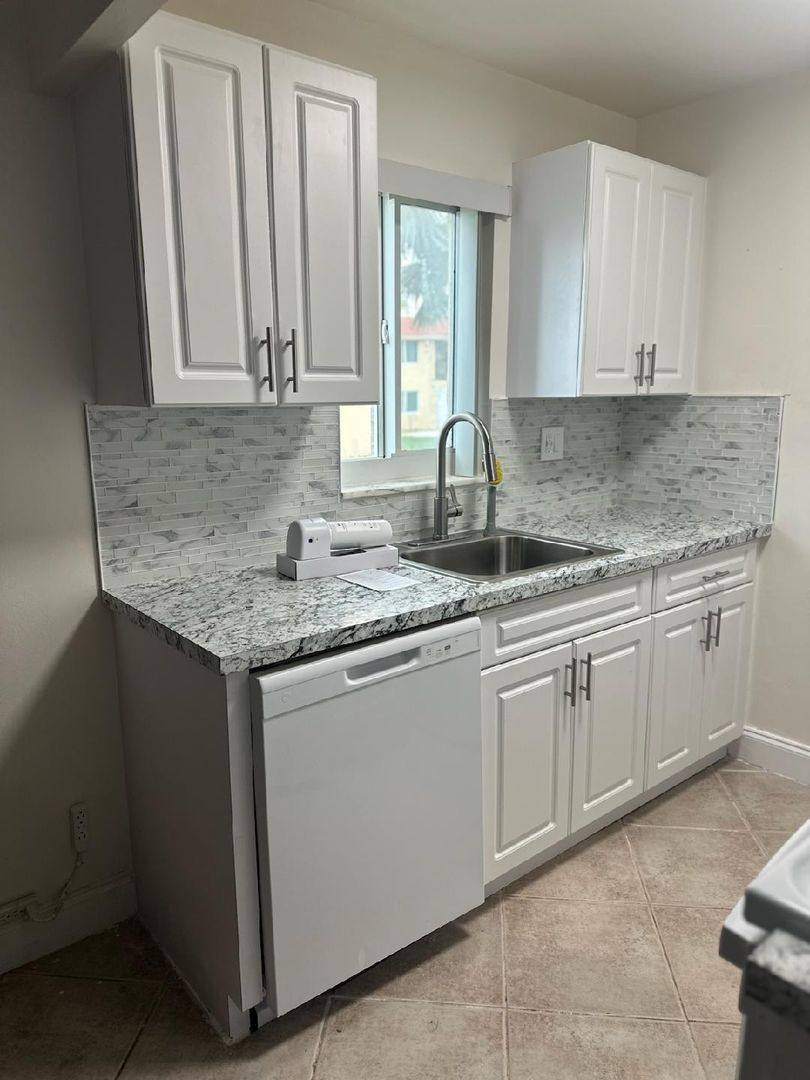 Apartment for rent at 2861 S Seacrest Blvd, Boynton Beach, FL 33435