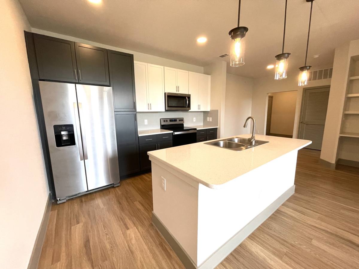 Apartment for rent at 705 E Olympic Dr, Pflugerville, TX 78660
