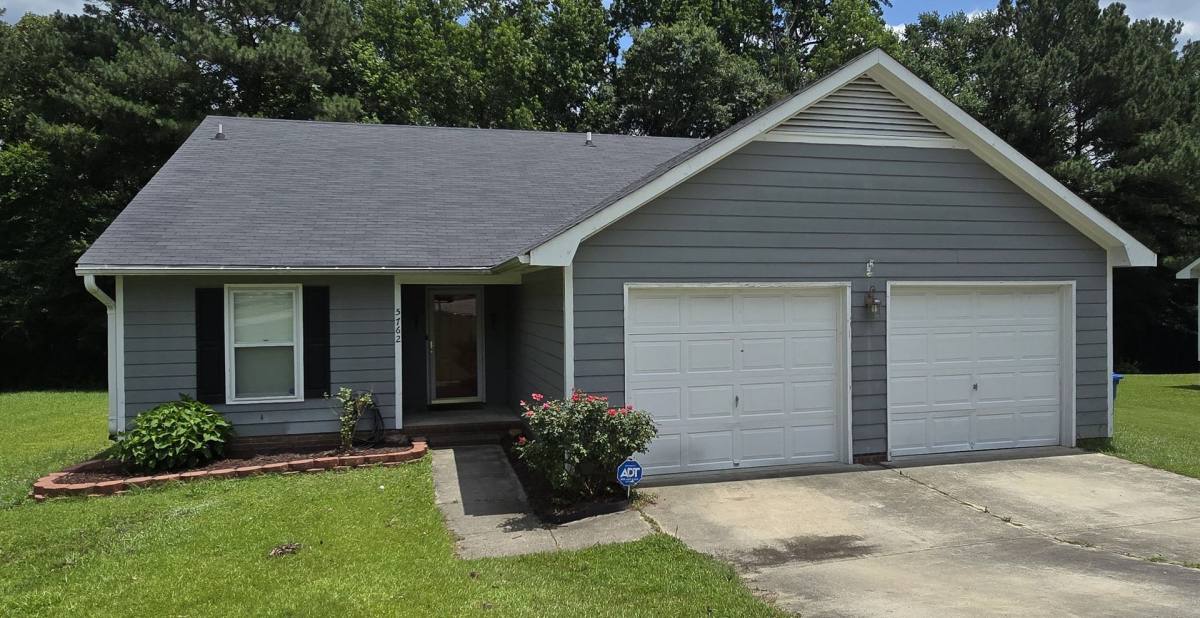 House for rent at 5762 Bavaria Place, Fayetteville, NC 28314