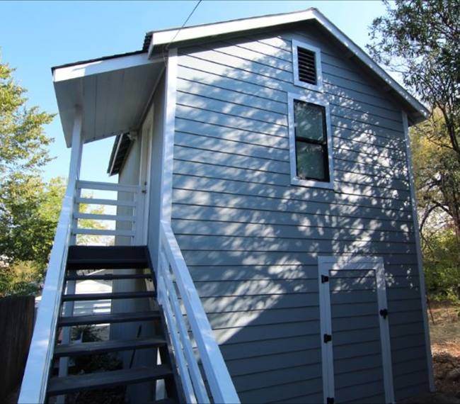 Apartment for rent at 1559 B Willis St, Redding, CA 96001