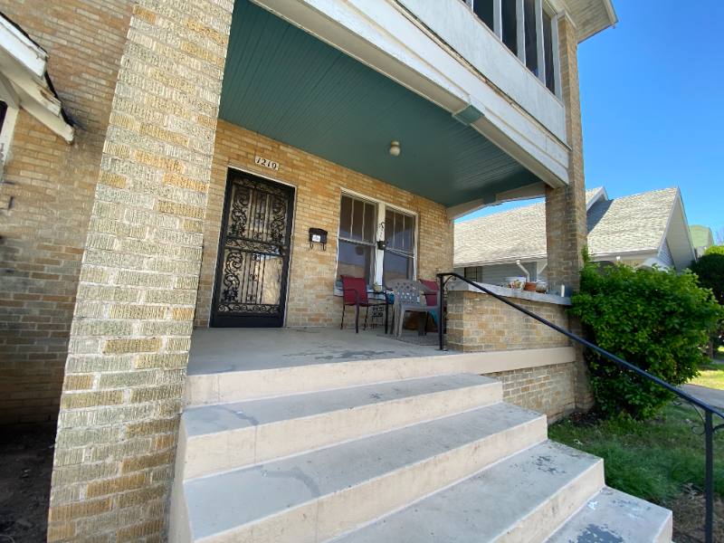 Townhouse for rent at 1210 S Schiller St, Little Rock, AR 72202