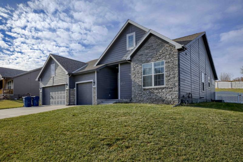 House for rent at 10914 S 172nd St, Omaha, NE 68136