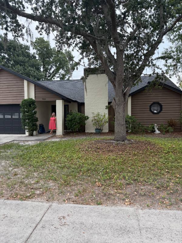 House for rent at 721 Sandy Creek Dr, Brandon, FL 33511
